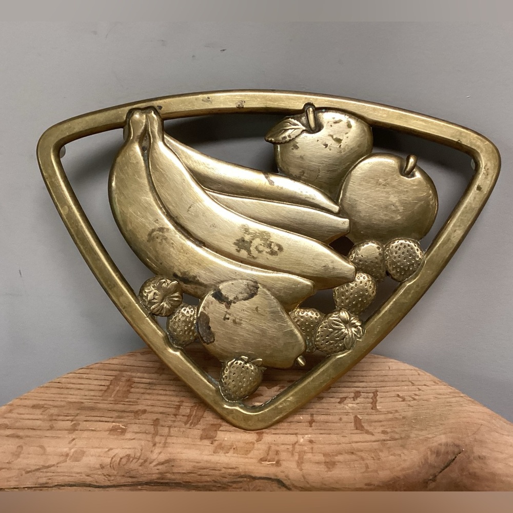 Vintage - Gorham Brass Fruit Themed Trivet - Dated 1983 - Made In Italy - Unique